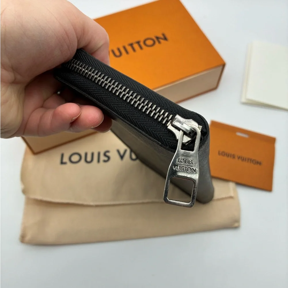 Louis Vuitton Black Monogram Eclipse zippy wallet with LV box and dust bag